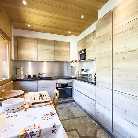 90 M With Garden In Mont-blanc Apartmán *