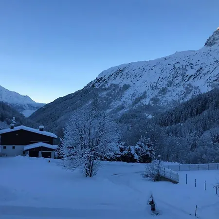 90 M With Garden In Mont-blanc Apartmán